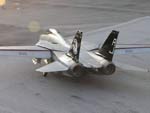 �n�Z�K�� 1/48 F-14�g���L���b�g VF-14 ``TOPHATTERS``�t�����i